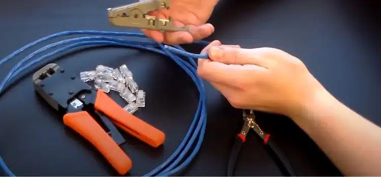 Ethernet installer London fitting RJ45 network socket and Cat6 cabling